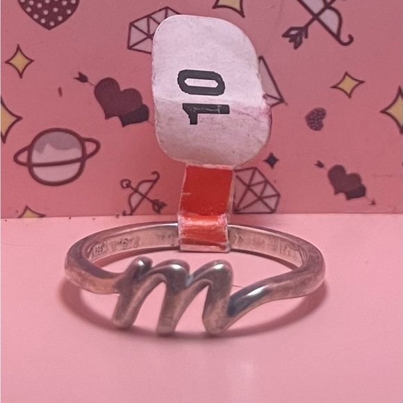 Script Initial Ring - Picture 2 of 4